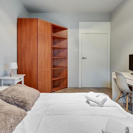 Dom & House - Apartamenty Nadmorski Dwor غدانسك المظهر الخارجي الصورة
